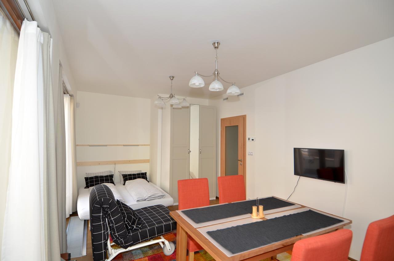 Apartman Mozartova Lejlighed Prag Eksteriør billede