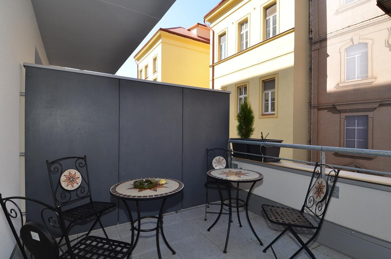 Apartman Mozartova Lejlighed Prag Eksteriør billede